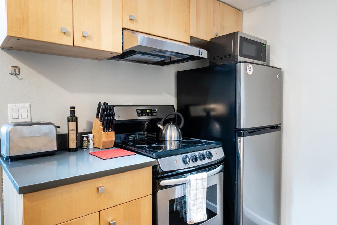 Kasa The Oxford Apartments シアトル エクステリア 写真